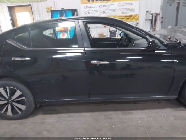 1N4BL4DV0MN403066 Nissan Altima Sv Fwd