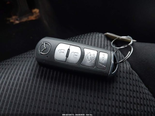 2018 MAZDA MAZDA3 3MZBN1U74JM175791 Photo 10