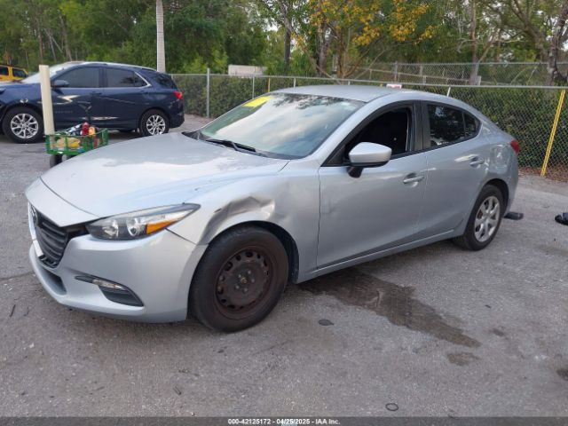 2018 MAZDA MAZDA3 3MZBN1U74JM175791 Photo 1