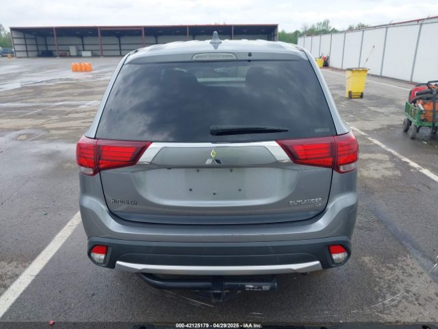 JA4AZ3A34HZ062894 Mitsubishi Outlander Se