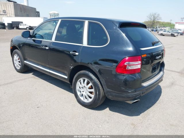 2005 PORSCHE CAYENNE WP1AA29P25LA24897 Photo 2