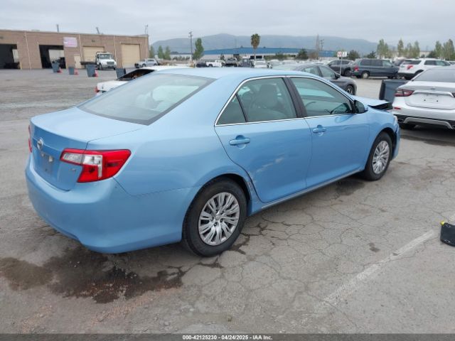 4T4BF1FKXER342319 Toyota CAMRY LE