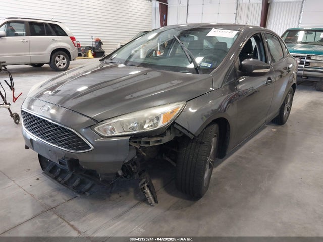 1FADP3F27GL351042 Ford FOCUS SE