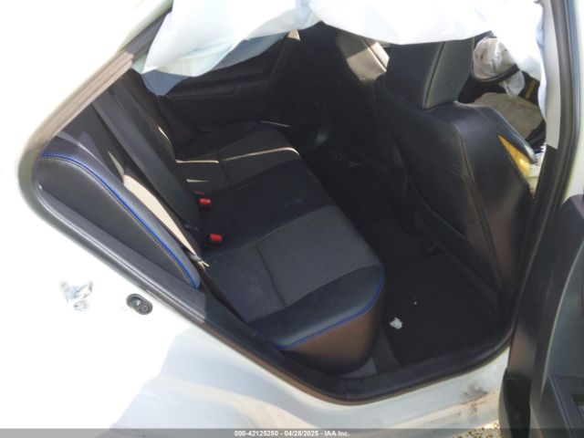 5YFBURHEXJP824564 Toyota COROLLA SE