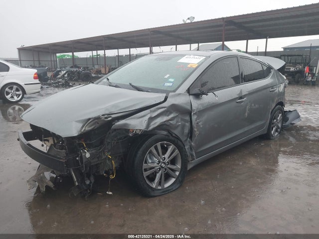 KMHD84LFXHU245602 Hyundai Elantra Value Edition