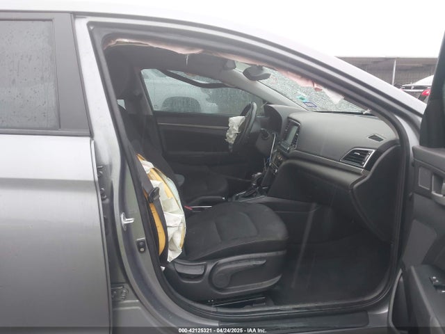 KMHD84LFXHU245602 Hyundai Elantra Value Edition