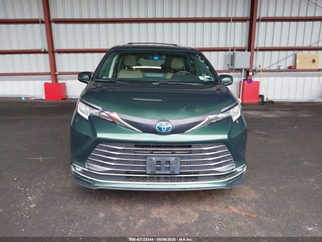 5TDZSKFC8MS007554 Toyota Sienna Limited