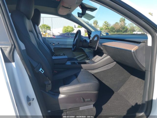 2021 TESLA MODEL Y 5YJYGAEE6MF281799 Photo 4