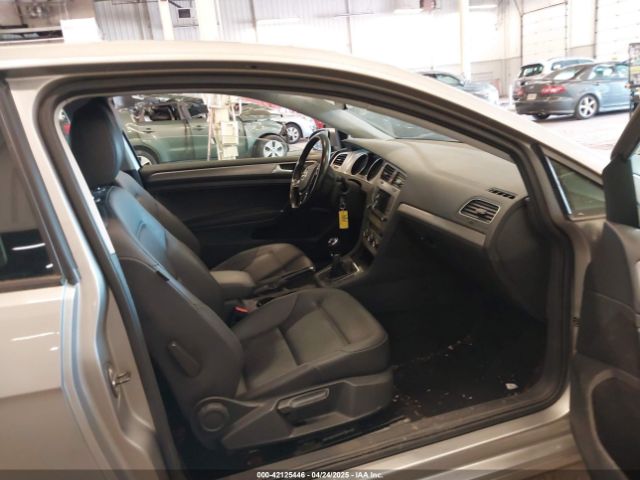 3VW817AUXFM092814 Volkswagen Golf Tsi S 2-door