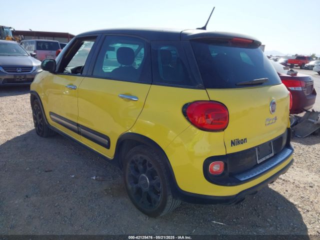 2015 FIAT 500L ZFBCFADH4FZ031650 Photo 2