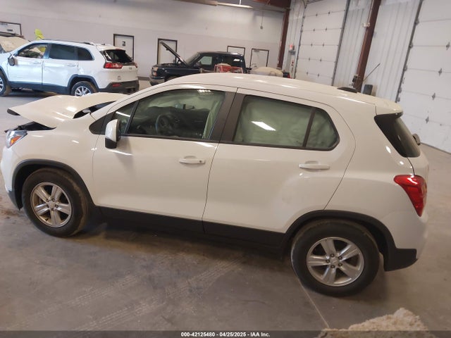 3GNCJKSBXKL339026 Chevrolet TRAX LS