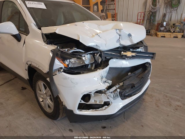 3GNCJKSBXKL339026 Chevrolet TRAX LS