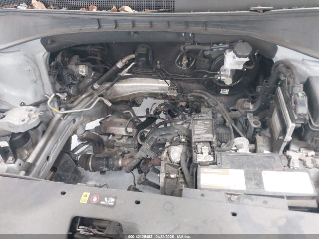 5XYPG4A50JG401443 KIA Sorento 3.3l Lx