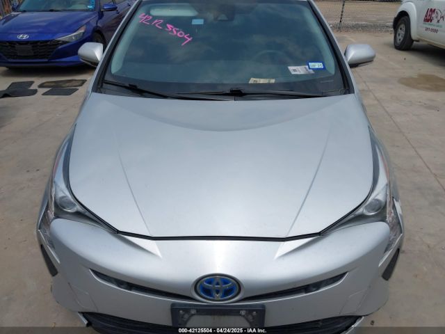 JTDKARFU5G3008768 Toyota Prius Four