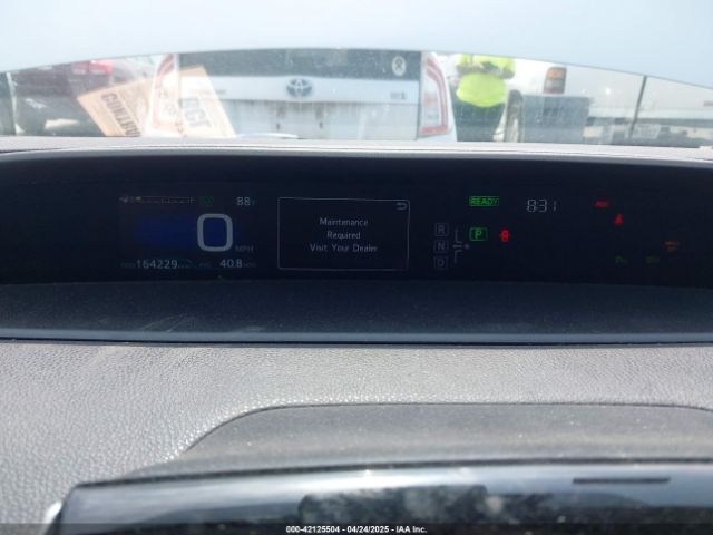 JTDKARFU5G3008768 Toyota Prius Four