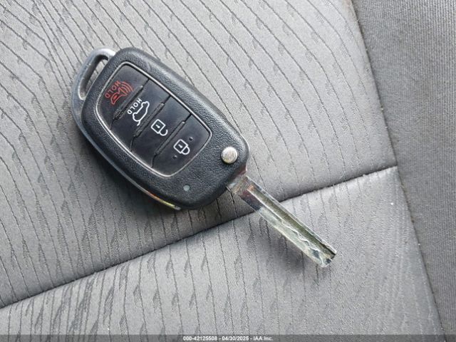 5XYZUDLBXHG400959 Hyundai Santa Fe Sport 2.4l