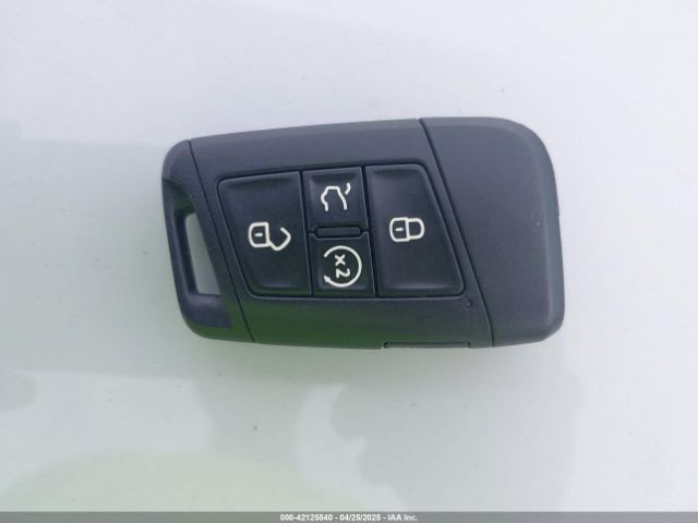 3VV3B7AXXJM039125 Volkswagen Tiguan 2.0t Se/2.0t Sel