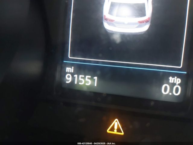 3VV3B7AXXJM039125 Volkswagen Tiguan 2.0t Se/2.0t Sel