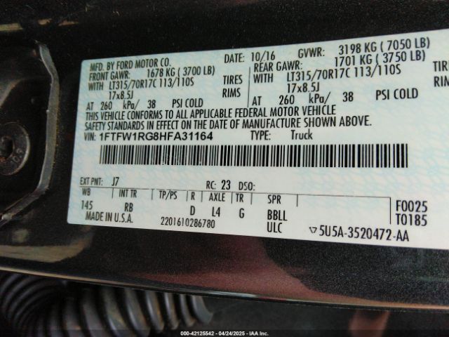 1FTFW1RG8HFA31164 Ford F150 Raptor