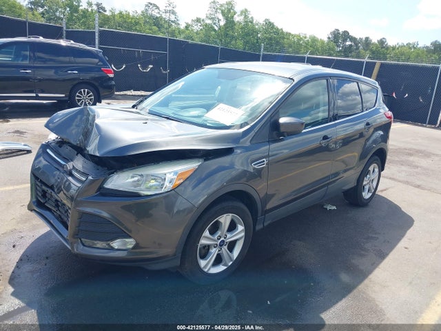 1FMCU9G93GUC45724 Ford ESCAPE SE