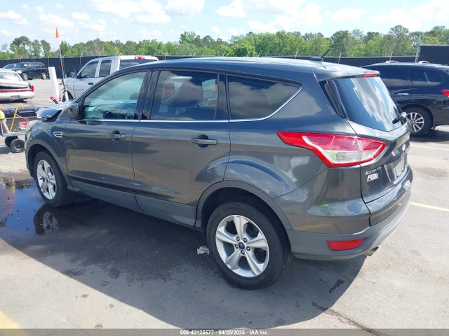 1FMCU9G93GUC45724 Ford ESCAPE SE
