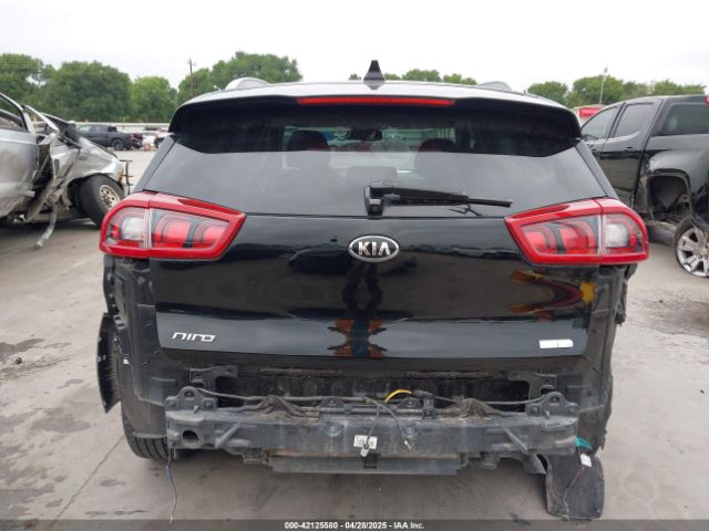 KNDCB3LC7H5055316 KIA NIRO LX