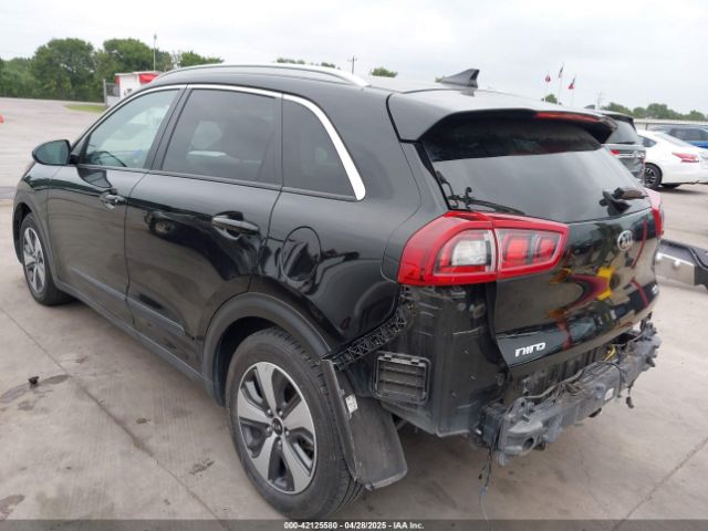 KNDCB3LC7H5055316 KIA NIRO LX