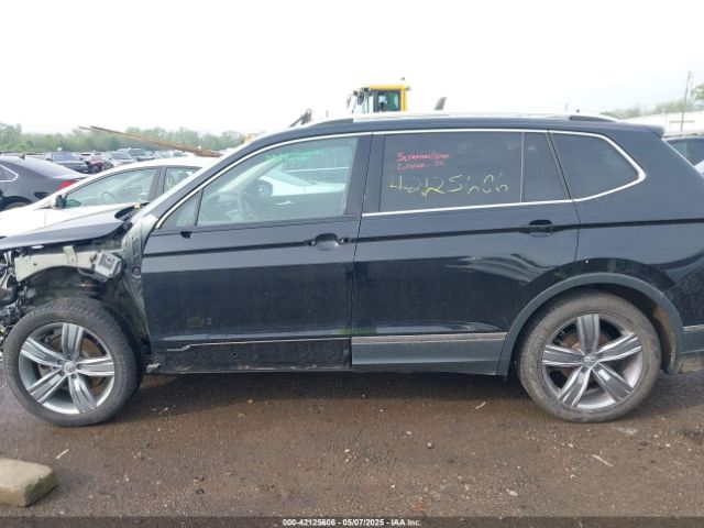 3VV2B7AX8LM177213 Volkswagen Tiguan 2.0t Se/2.0t Se R-line Black/2.0t Sel