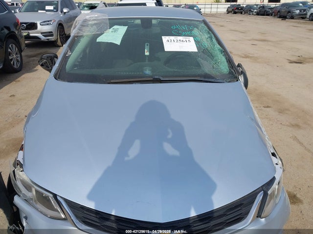 1G1BC5SM8J7223921 Chevrolet Cruze Ls Auto