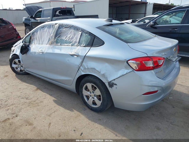 1G1BC5SM8J7223921 Chevrolet Cruze Ls Auto