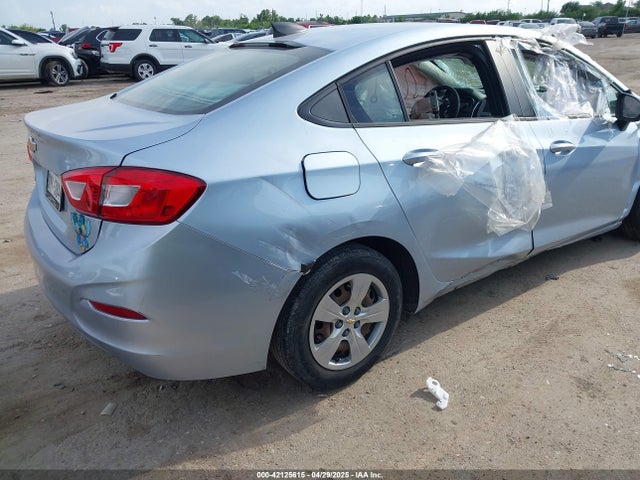 1G1BC5SM8J7223921 Chevrolet Cruze Ls Auto