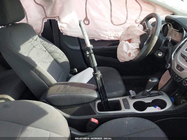 1G1BC5SM8J7223921 Chevrolet Cruze Ls Auto