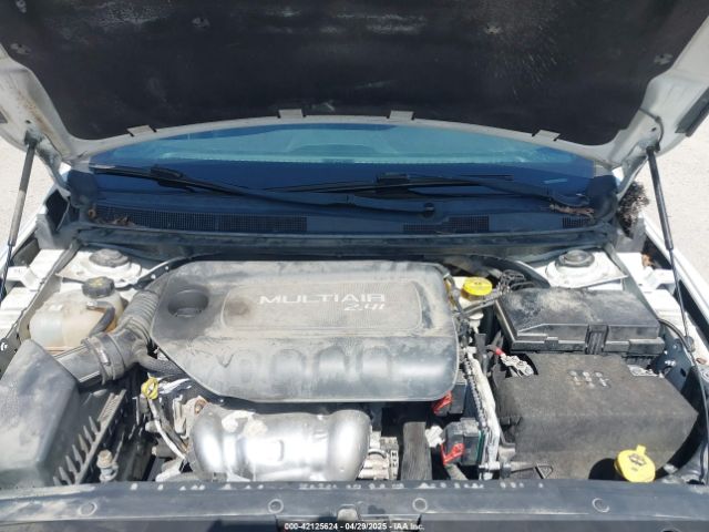 2015 CHRYSLER 200 1C3CCCBB6FN573571 Photo 9