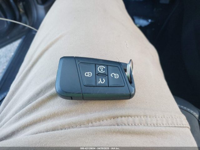 2022 VOLKSWAGEN TAOS 3VVLX7B23NM083106 Photo 10