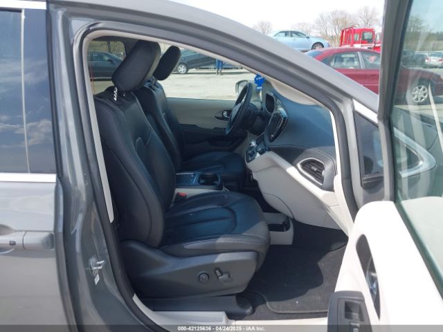 2C4RC1BG1NR150162 Chrysler Pacifica Touring L
