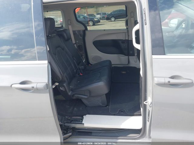 2C4RC1BG1NR150162 Chrysler Pacifica Touring L