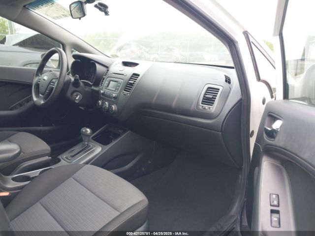 KNAFX4A69F5306199 KIA FORTE LX