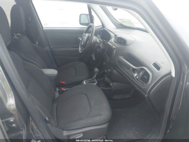 ZACNJBBBXKPJ77405 Jeep Renegade Altitude 4x4