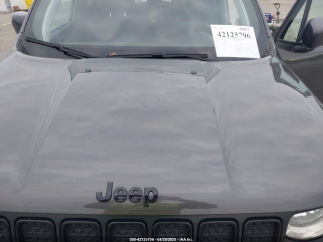 ZACNJBBBXKPJ77405 Jeep Renegade Altitude 4x4