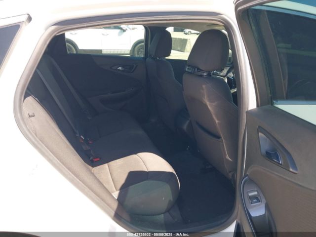 1G1ZB5ST6LF128064 Chevrolet Malibu Fwd Ls