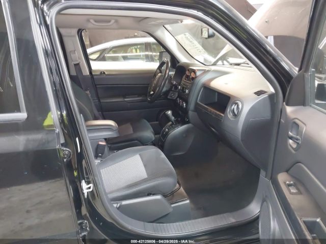 1C4NJRFB5ED760909 Jeep Patriot Latitude