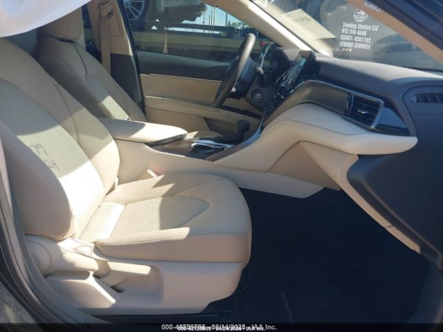 4T1C11AK6MU563015 Toyota CAMRY LE