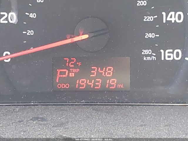 5XYKTDA69EG425180 KIA SORENTO LX