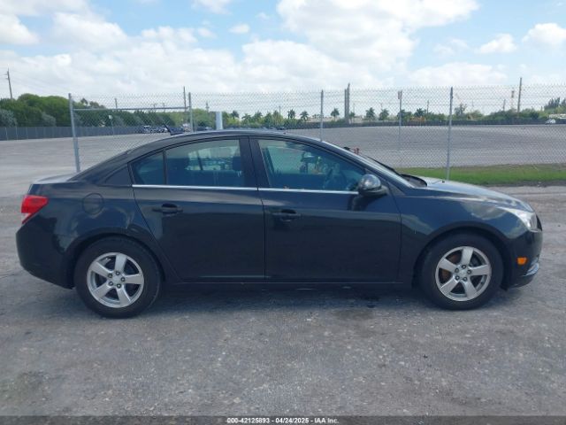 1G1PC5SB3E7353714 Chevrolet Cruze 1lt Auto