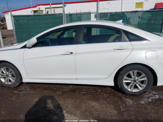 5NPEB4AC2EH882685 Hyundai SONATA GLS