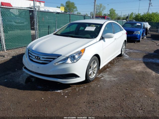 5NPEB4AC2EH882685 Hyundai SONATA GLS