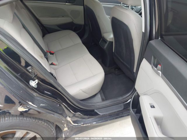 2018 HYUNDAI ELANTRA 5NPD84LF0JH280797 Photo 7