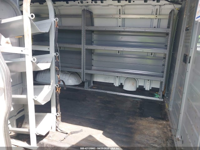 1GCWGAFG6J1268224 Chevrolet Express 2500 Work Van