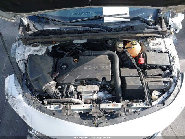 1G1ZE5ST4HF157805 Chevrolet MALIBU 1LT