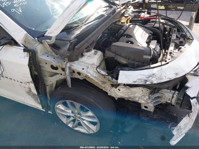 1G1ZE5ST4HF157805 Chevrolet MALIBU 1LT
